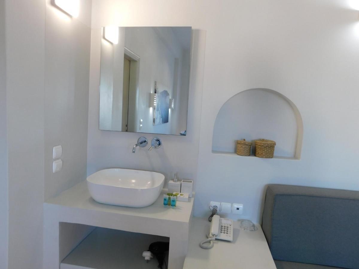 One And Only Beachfront Rooms Perissa  Eksteriør billede
